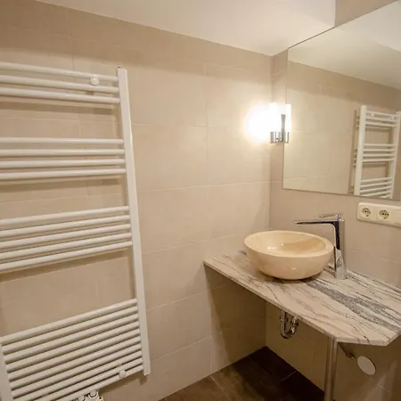 Апартаменты Appartementhaus Zell By In One