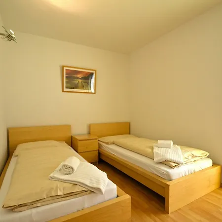 Appartementhaus Zell By In One Zell am See